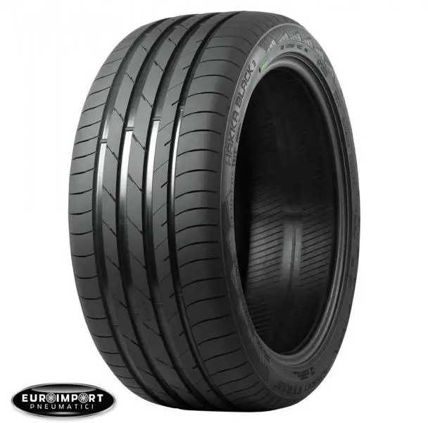 Nokian Hakka Black 3  235/40 R18 95 Y  